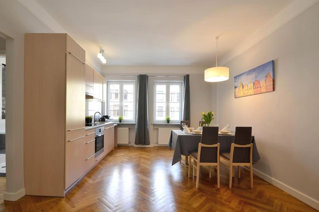 Z Apartment On Town Hall - Rynek Ratusz - 2 Rooms Breslau Exterior foto